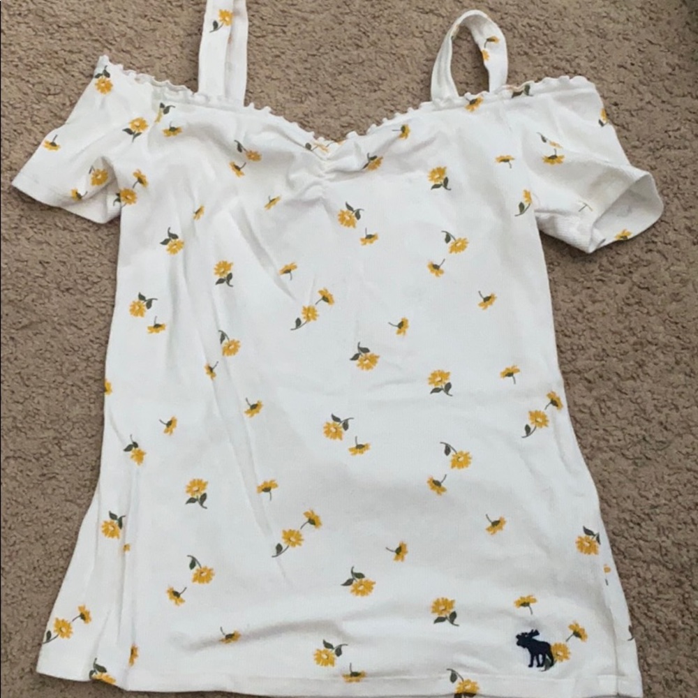 Girls Abercrombie off the shoulder top